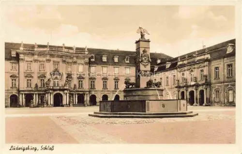 AK / Ansichtskarte LUDWIGSBURG  BW Schloss Brunnen