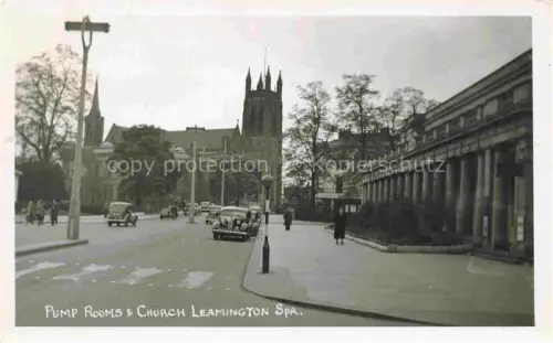 AK / Ansichtskarte Leamington Spa Warwickshire UK Pump Rooms and Church