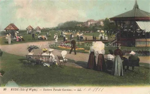 AK / Ansichtskarte Ryde  IOW Isle of Wight UK Eastern Parade Gardens