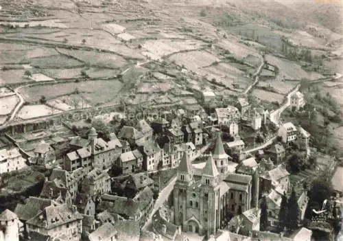 AK / Ansichtskarte Conques-en-Rouergue RODEZ 12 Aveyron Vue aérienne de la Basilique côté ouest