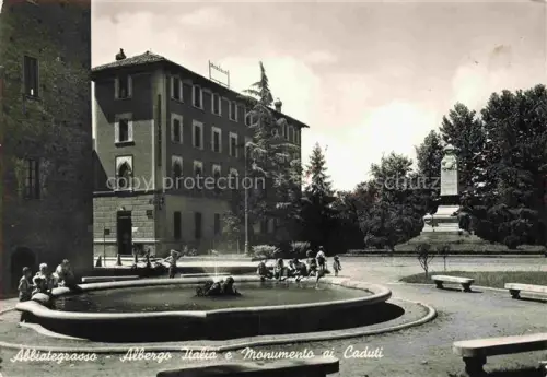 AK / Ansichtskarte Abbiategrasso MILANO Mailand IT Albergo Italia e Monumento ai Caduti