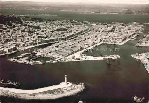 AK / Ansichtskarte SETE Cette 34 Herault Vue panoramique aérienne sur le port et l'Etang de Thau