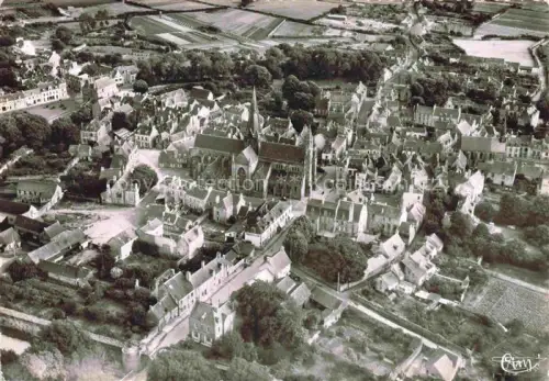 AK / Ansichtskarte Guerande Saint-Nazaire 44 Loire-Atlantique Ville historique vue aérienne