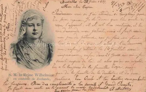 AK / Ansichtskarte ZEELAND  Province NL S. M. la Reine Wilhelmine en costume de Zeelande