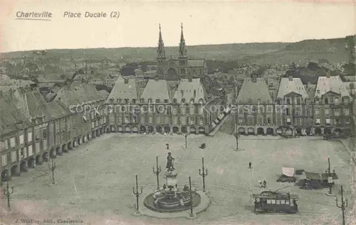 AK / Ansichtskarte CHARLEVILLE -MEZIERES 08 Ardennes Place Ducale Monument