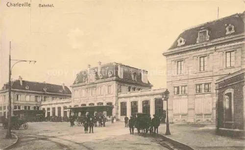 AK / Ansichtskarte CHARLEVILLE -MEZIERES 08 Ardennes Bahnhof