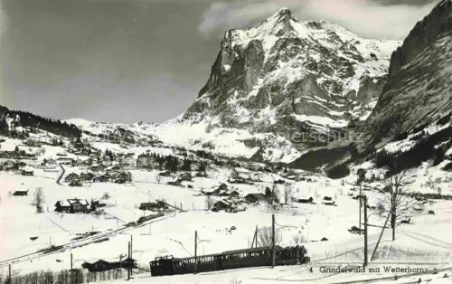 AK / Ansichtskarte Grindelwald BE mit Bahn und Wetterhorn