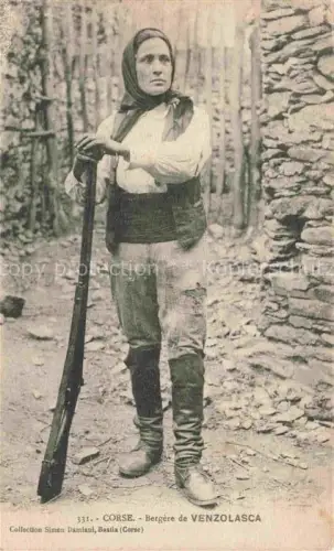 AK / Ansichtskarte BASTIA 2B Haute-Corse Types Corses Bergère de Venzolasca Collection Simon Daminai