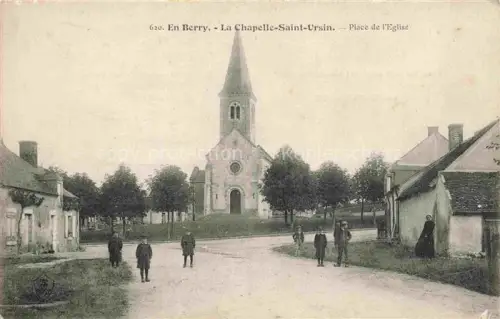 AK / Ansichtskarte La Chapelle-Saint-Ursin BOURGES 18 Cher Place de l'Eglise