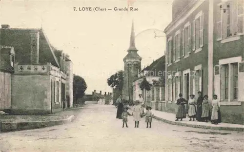 AK / Ansichtskarte Loye-sur-Arnon Saint-Amand-Montrond 18 Cher Grande Rue Eglise