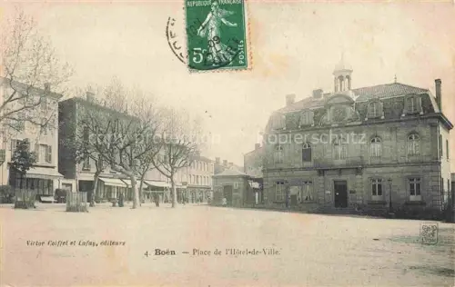 AK / Ansichtskarte Boen-sur-Lignon Montbrison 42 Loire Place de l'Hôtel de Ville