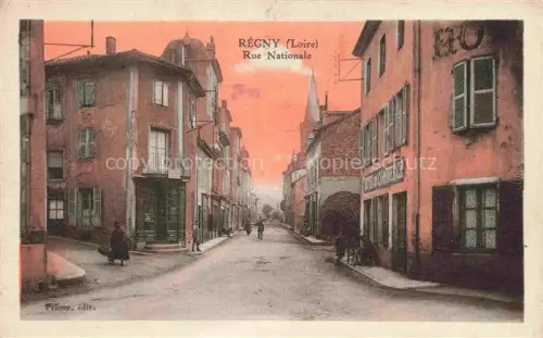 AK / Ansichtskarte Regny Roanne 42 Loire Rue Nationale