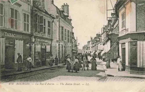 AK / Ansichtskarte BOURGES 18 Cher Rue d'Auron