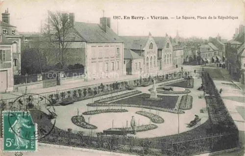 AK / Ansichtskarte VIERZON 18 Cher Le Square Place de la République