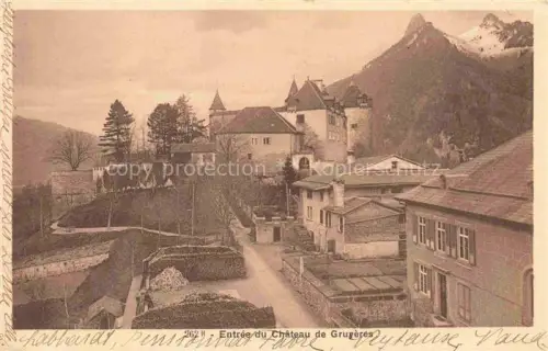 AK / Ansichtskarte Gruyeres  Gruyere Greyerz FR Entree du Chateau