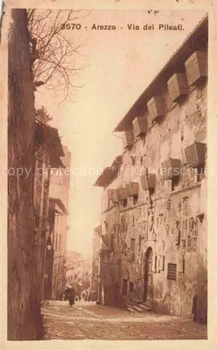 AK / Ansichtskarte Arezzo Toscana IT Via dei Pileati