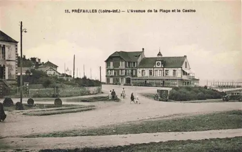 AK / Ansichtskarte Prefailles Saint-Nazaire 44 Loire-Atlantique Avenue de la plage et le casino
