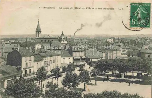 AK / Ansichtskarte ROANNE 42 Loire Place de l'Hôtel de Ville et Rue Nationale