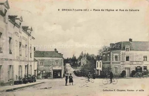 AK / Ansichtskarte Orvault NANTES 44 Loire-Atlantique Place de l'Eglise et Rue du Calvaire