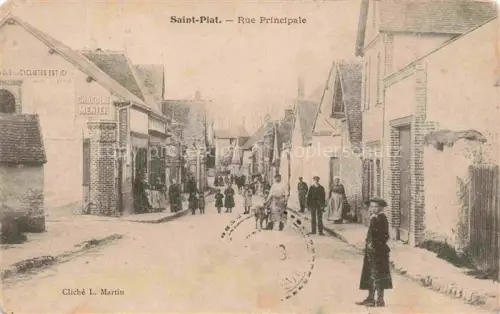 AK / Ansichtskarte Saint-Piat Rue Principale
