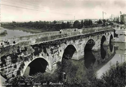 AK / Ansichtskarte RIMINI IT Porte di Tiberio sul Marecchia
