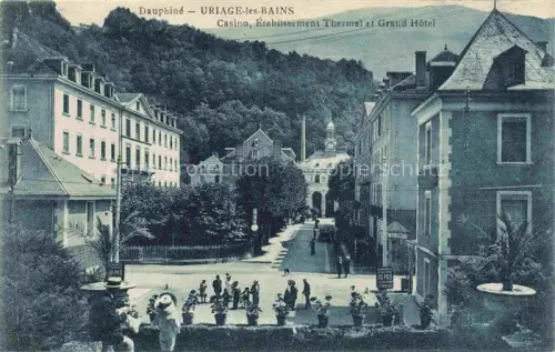 AK / Ansichtskarte Uriage-les-Bains GRENOBLE 38 Isere Casino Etablissement Thermal et Grand Hôtel