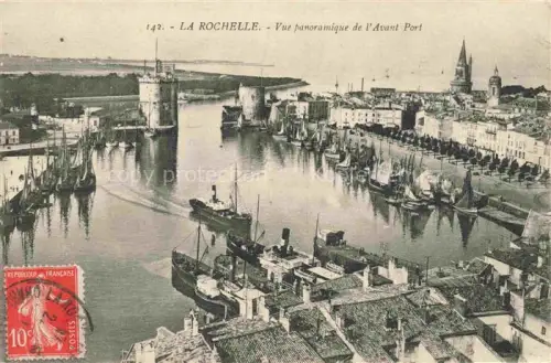 AK / Ansichtskarte LA ROCHELLE 17 Charente-Maritime Vue panoramique de l'Avant Port
