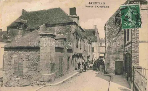 AK / Ansichtskarte Janville CHARTRES 28 Eure-et-Loir Porte d'Orléans