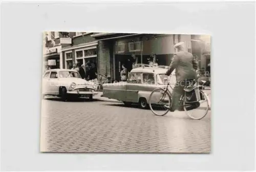 AK / Ansichtskarte BOND Autos Cars Voitures Minicar 