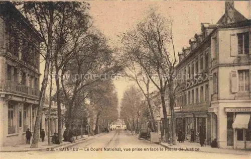AK / Ansichtskarte SAINTES 17 Charente-Maritime Cours National vue prise en face le Palais de Justice