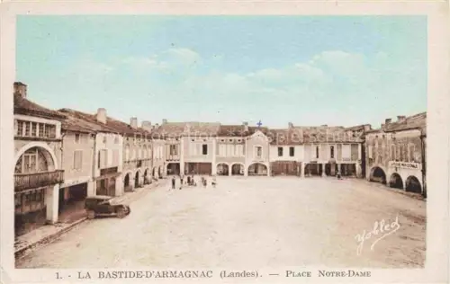 AK / Ansichtskarte La Bastide-d Armagnac Mont-de-Marsan 40 Landes Place Notre-Dame