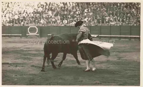 AK / Ansichtskarte Stierkampf Corrida de Toros Bullfight-- 