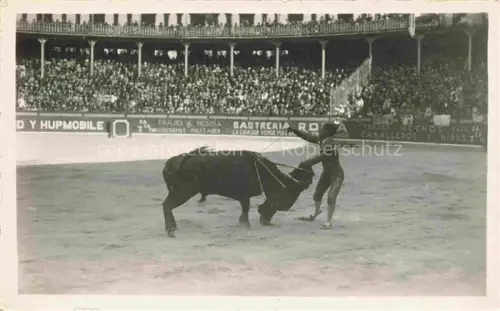 AK / Ansichtskarte Stierkampf Corrida de Toros Bullfight-- Arena