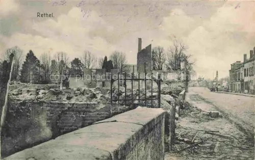 AK / Ansichtskarte RETHEL 08 Ardennes Feldzug 1914-15 Truemmer 1. Weltkrieg