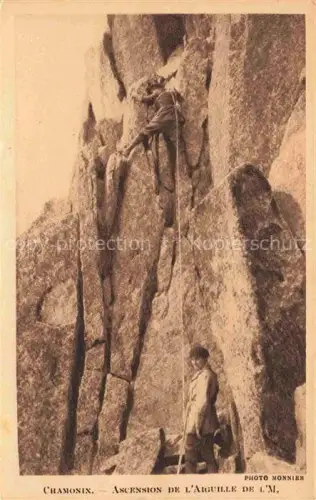 AK / Ansichtskarte Bergsteigen Klettern Mountaineering Alpinisme Alpinismo-- Chamonix Ascension de Aiguille 