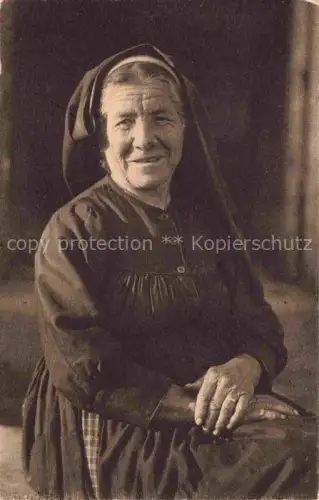 AK / Ansichtskarte CORSE  Corte Ile de Korsika Type de vieille femme