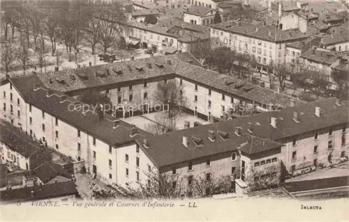 AK / Ansichtskarte VIENNE  Vienne-sur-le-Rhone 38 Isere Vue générale et Casernes d'Infanterie