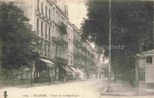 AK / Ansichtskarte ROANNE 42 Loire Cours de la République