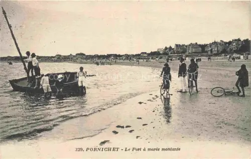 AK / Ansichtskarte PORNICHET Saint-Nazaire 44 Loire-Atlantique Le port à marée montante plage