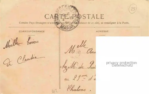 AK / Ansichtskarte Pouilly-les-Nonains ROANNE 42 Loire Vue d'ensemble et l'église