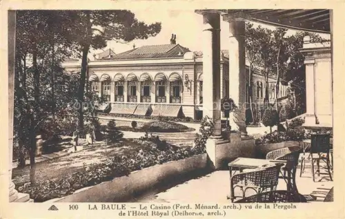 AK / Ansichtskarte LA-BAULE-SUR-MER La-Baule-les-Pins 44 Le Casino vue de la Pergola de l'Hôtel Royal