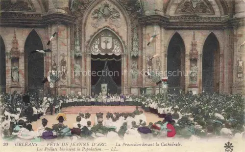 AK / Ansichtskarte ORLEANS 45 Loiret Fête de Jeanne d'Arc Procession devant la cathédrale