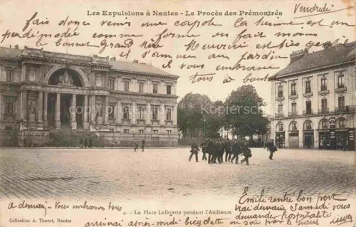AK / Ansichtskarte NANTES 44 Loire-Atlantique Les Expulsions à Nantes Place Lafayette pendant l'Audience