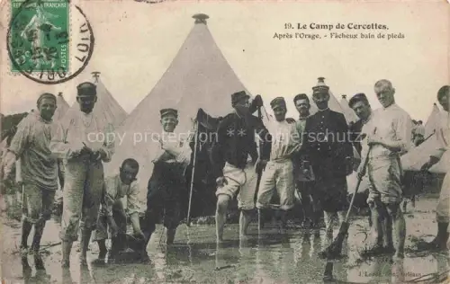 AK / Ansichtskarte Camp de Cercottes ORLEANS 45 Loiret Après l'Orage Fâcheux bain de pieds