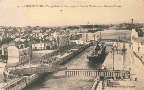 AK / Ansichtskarte SAINT-NAZAIRE  ST-NAZAIRE 44 Loire-Atlantique Vue générale du port prise du bout de l'Ecluse de la nouvelle entrée