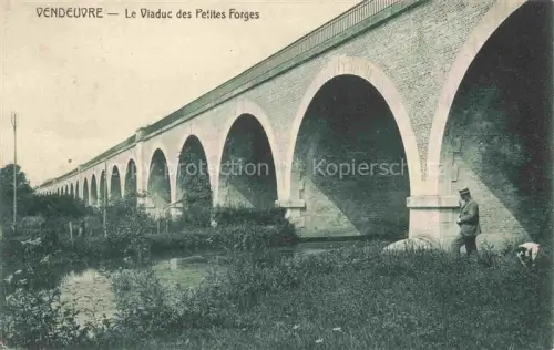 AK / Ansichtskarte Vendeuvre-sur-Barse Bar-sur-Aube 10 Aube Le Viaduc des Petites Forges