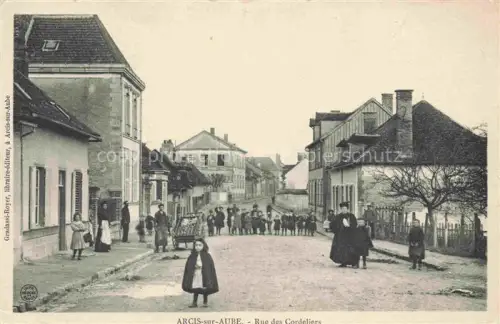 AK / Ansichtskarte Arcis-sur-Aube Troyes 10 Aube Rue des Cordeliers