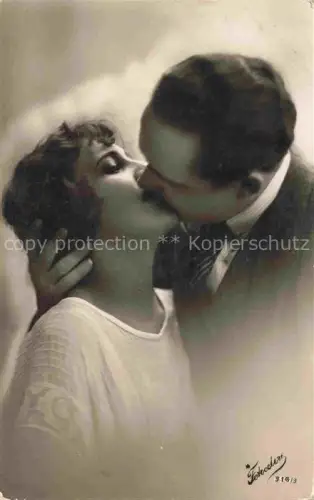 AK / Ansichtskarte Foto Fotocelere Nr. 316/3 Kuss Liebespaar