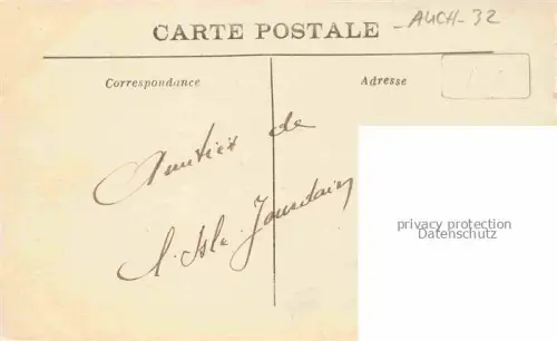 AK / Ansichtskarte L Isle-en-Jourdain L Isle Jourdain AUCH 32 Gers Maison Universelle et Rue de Metz