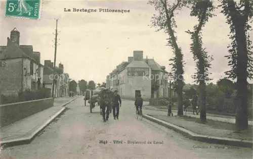 AK / Ansichtskarte Vitre  RENNES 35 Ille-et-Vilaine Boulevard de Laval